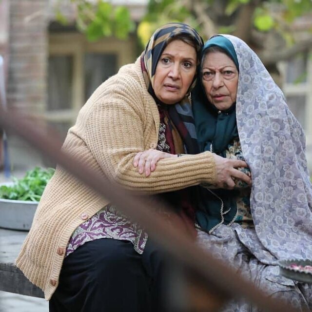 شهین تسلیمی: به من نقشهای تکراری پیشنهاد نکنید! | وقتش رسیده که تلویزیون کمیآسان بگیرد | بعد از سریال «آزادی مشروط» استراحت میکنم