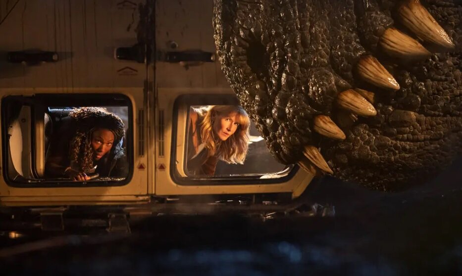 آیا زندگی با دایناسورها مثل زندگی با کرونا است؟ | بازگشت دایناسورها با فیلم جدید دنیای ژوارسیک