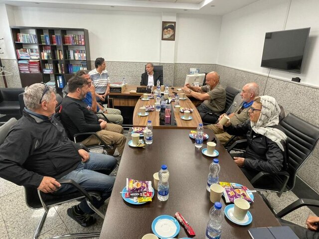 تصاویر جهانگردان موتورسوار ایتالیایی در ایران | چه چیز ایران برای ایتالیاییها جذاب بود؟