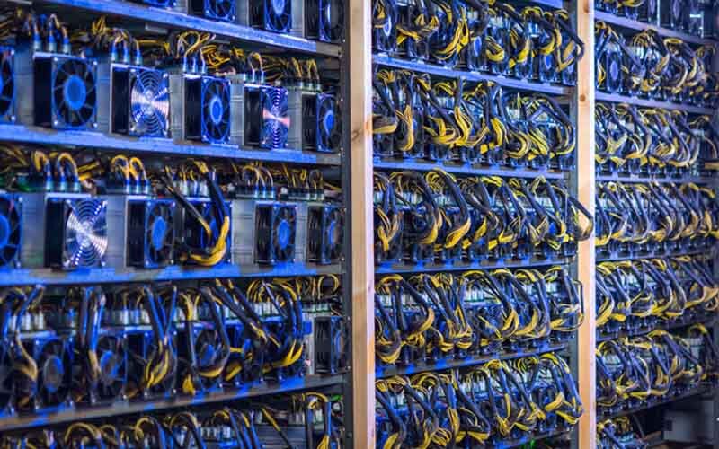 ممنوعیت استخراج رمزارز ؛ فعالیت‌های قانونی استخراج ارز دیجیتال چه می شود؟