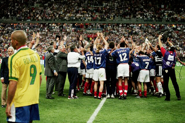 پردهبرداری رونالدو از ماجرای مشکوک شب قبل از فینال جام جهانی | اتفاق ترسناکی برای من افتاد!