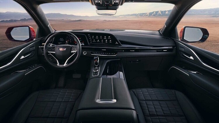 اتاقی لوکس در یک هتل ۵ ستاره | توصیفی جذاب برای کادیلاک اسکالید-V مدل ۲۰۲۳ + تصاویر