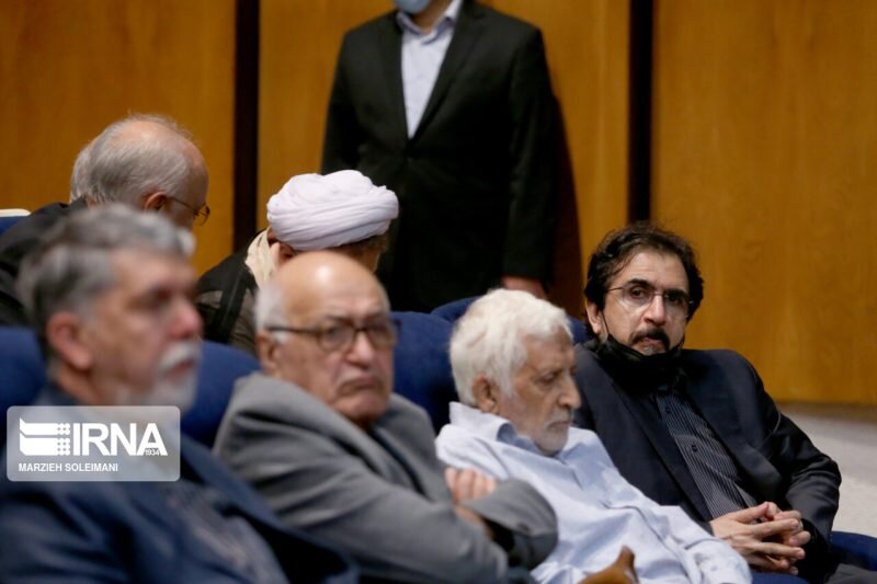 مراسم معارفه مدیر جدید موسسه اطلاعات | حضور فراجناحی شخصیت های سیاسی و فرهنگی/ عکس ها