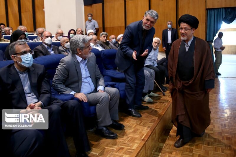 مراسم معارفه مدیر جدید موسسه اطلاعات | حضور فراجناحی شخصیت های سیاسی و فرهنگی/ عکس ها