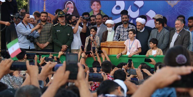 ببینید | گاف عجیب شبکه ۳ ؛ وقتی «سلام فرمانده» و «عصر جدید» اشتباه گرفته میشوند!