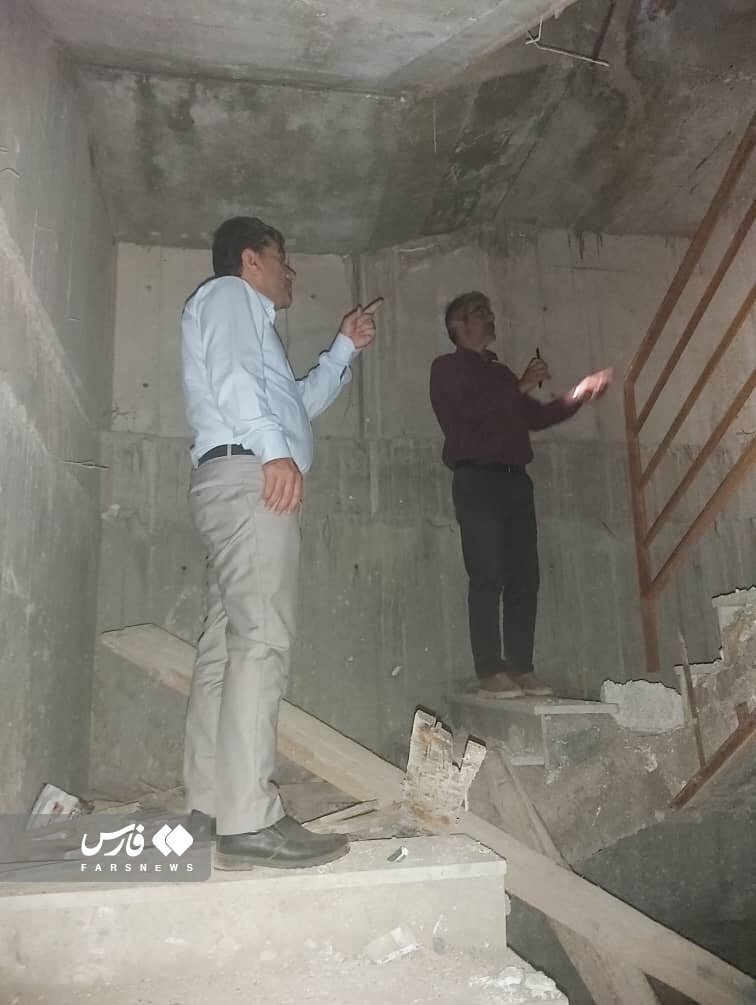 ترس از تکرار تراژدی متروپل ساکنین یک مجتمع را آواره کرد | ماجرای عجیب و غریب ساختمان عدالت ۲ در اهواز