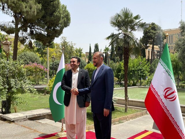 استقبال امیرعبداللهیان از وزیر خارجه پاکستان