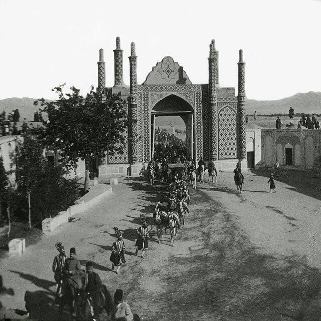 نخستین طرح ترافیک تهران در دوران قاجار چطور اجرا شد؟| روایتی از اولین کالسکه‌های پایتخت