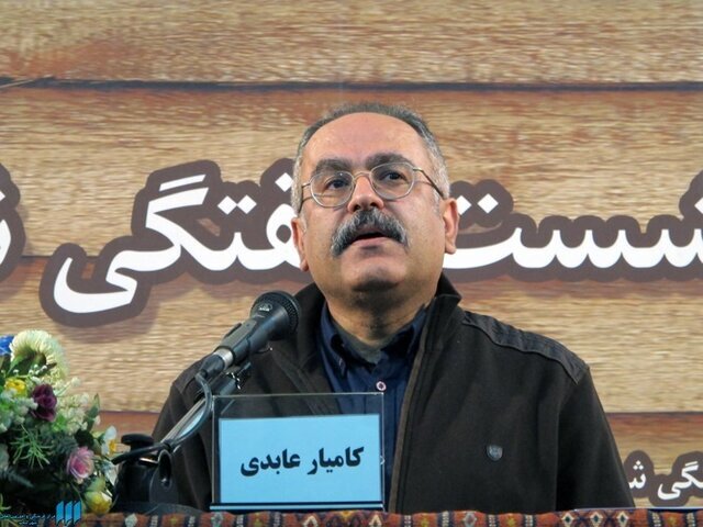 شاعری وسواسی که از جدل هراسی نداشت