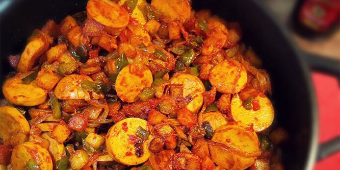 مشهورترین غذاهای خیابانی جهان | از پوتین تا سوشی کرهای و سوسیس بندری