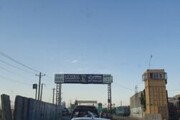 فارسی‌ ستیزی طالبان در پایتخت افغانستان | تابلوی فارسی دروازه‌ غربی کابل حذف شد