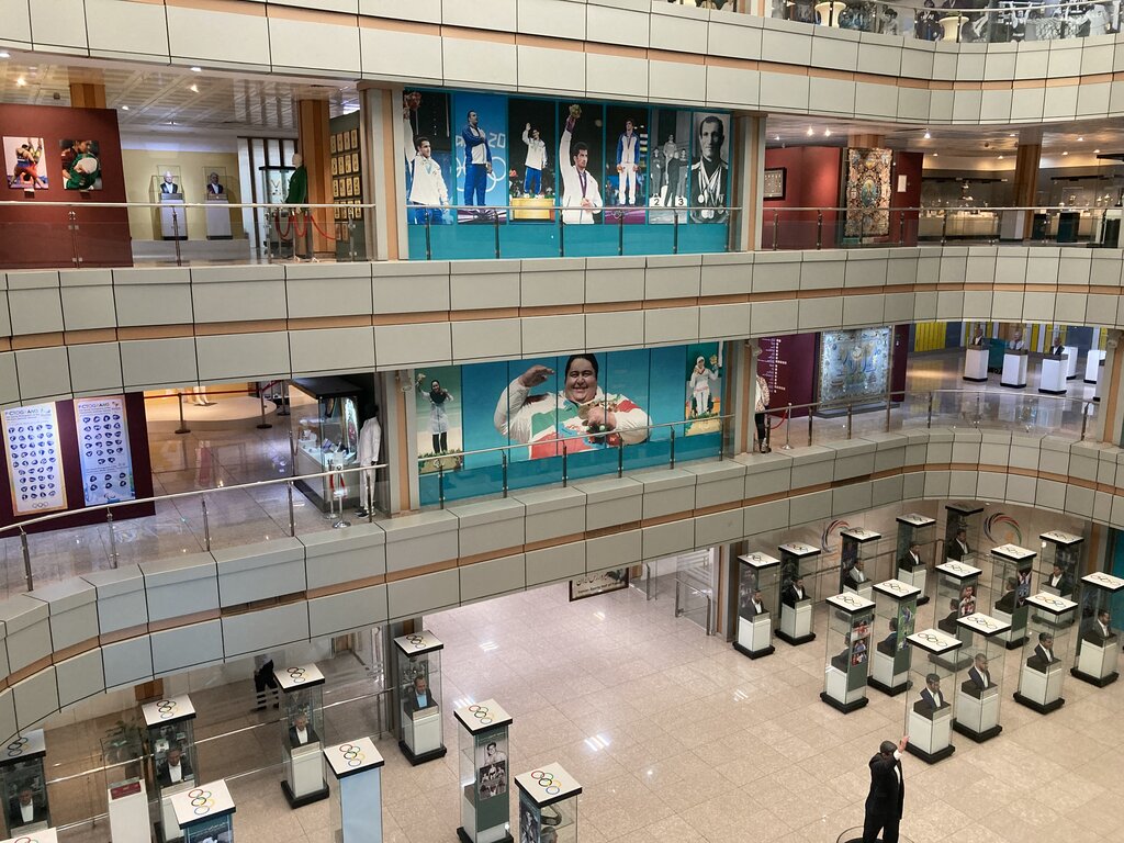 ببینید | دیدار با قهرمانان ورزشی ایران و جهان در سئول