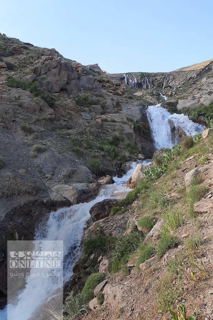 ببینید | زیباترین چشم‌انداز دشت لار در پای آبشار سفیدآب (قو) | راه قدیم بلده مازندران به تهران کجاست؟ | دوبرار؛ چشمه‌ای که خنکایش زبانزد است