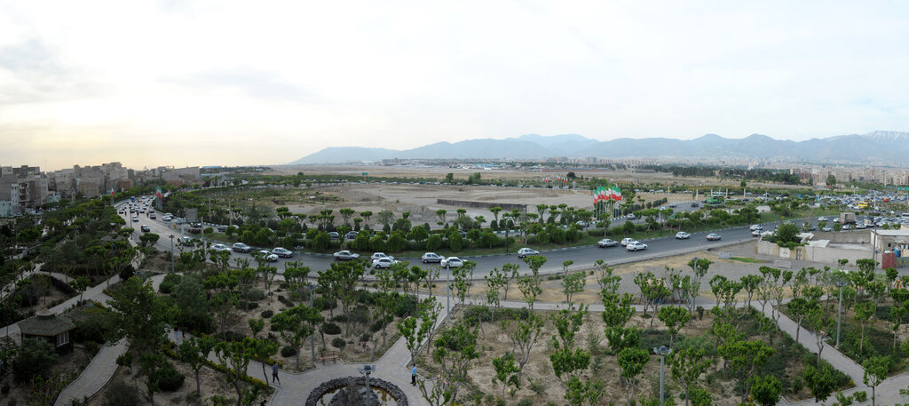 شکست طرحها در میدان فتح | ۱۰سال از وعدههای مسئولان میگذرد