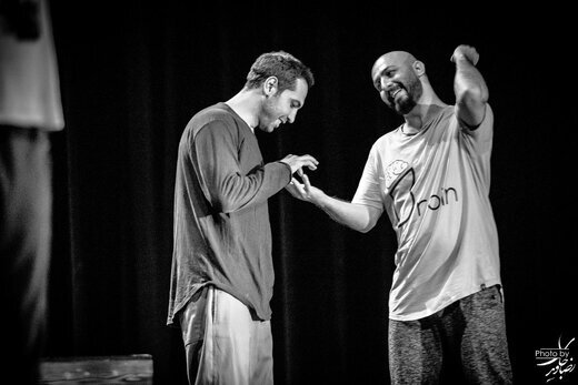 برنامه سالنهای تئاتر تهران | پیشنهادهایی برای دیدن نمایش در آخر هفته | شکوفههای گیلاس در تئاترشهر، مانش در پردیس شهرزاد