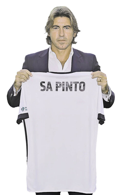 ساپینتو؛ آقای غیرقابل پیشبینی | ماجرای درگیری با هواداران رقیب و ضرب و شتم بازیکن خودی!