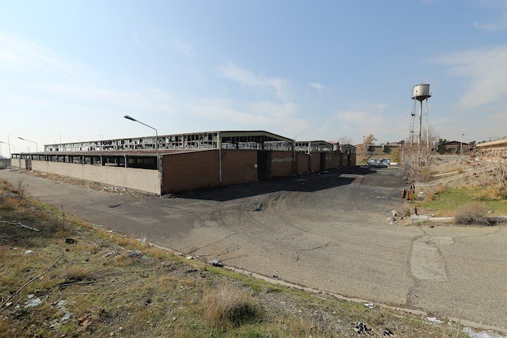 ساخت ۲۰ هزار واحد مسکونی در جنوب غرب تهران| فضای سبز منطقه ۲۱ پایینتر از حد میانگین| بازگشت زندگی به مردم در کنار نگهداشت صنایع