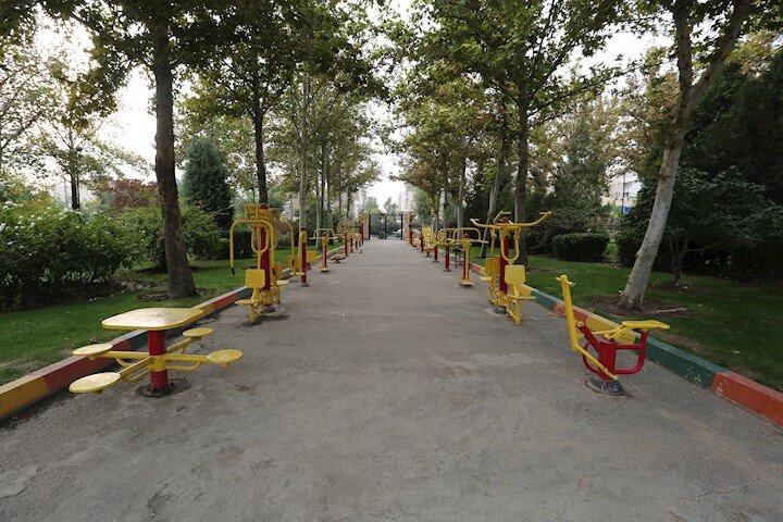 ساخت ۲۰ هزار واحد مسکونی در جنوب غرب تهران| فضای سبز منطقه ۲۱ پایینتر از حد میانگین| بازگشت زندگی به مردم در کنار نگهداشت صنایع