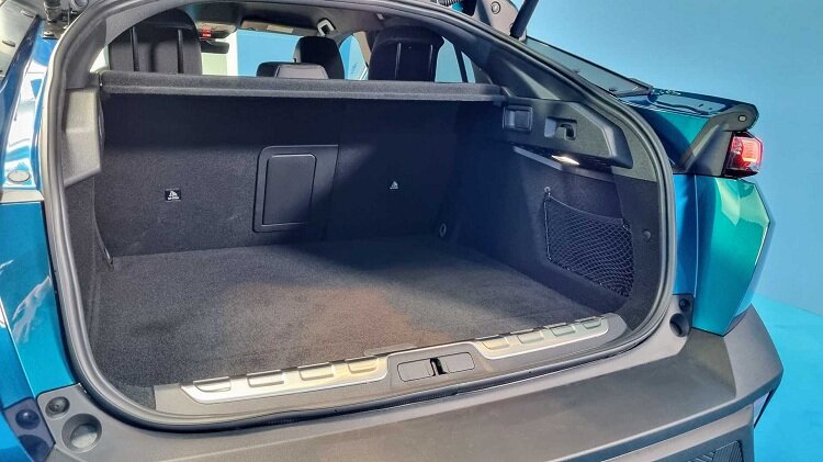 رونمایی از پژو ۴۰۸ مدل ۲۰۲۳ | یک فستبک با ظاهری غیرمتعارف + تصاویر