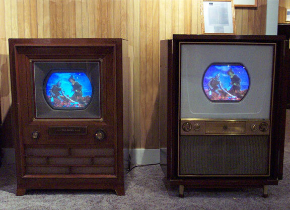 عکس |  اولین تلویزیون رنگی چگونه بود؟  |  زمانی که فیلیپین به دست اروپا افتاد