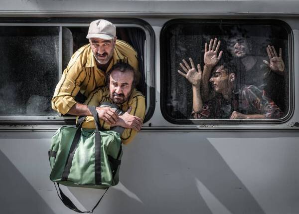 چرا شیشلیک اکران نمیشود؟ | تهیهکننده: مدیرانی که جواب تلفن ما را نمیدهند | منتقدان: این فیلم میخواهد با سوژه گرسنگی جیب مردم را خالی کند