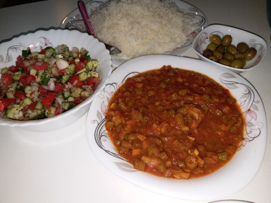     غذاهای تابستانی تهرانی از آب خیار تا اشک 