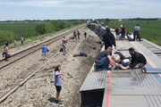 ببینید | سانحه قطار مسافری در آمریکا | ۳ کشته و ۵۰ مجروح
