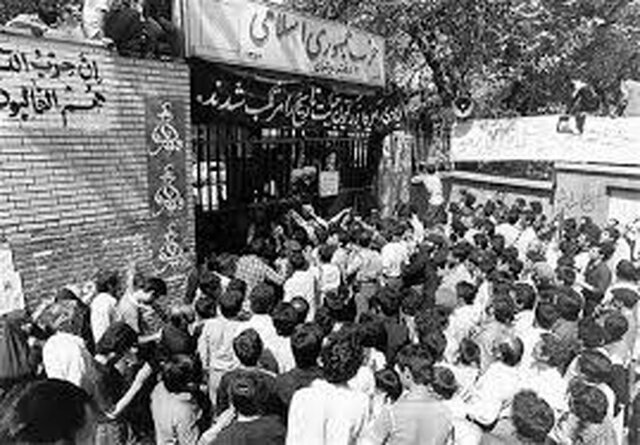 «کریم رادیو» ۷۳ نفر را شکار کرد | روایت وزیر خارجه وقت هلند از مرگ تروریست ایرانی