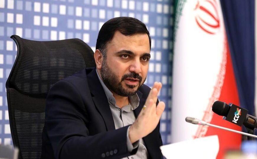 چه کسی درباره اینترنت حرف بزند؟ | مردم میان حرفهای مختلف مسئولان سردرگم هستند