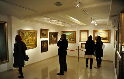 تماشای آثار استاد جلیل رسولی، شاگرد مکتب کمالالملک و بزرگداشت قصهگوی کودکان | گالری گردی هفته دوم تابستان