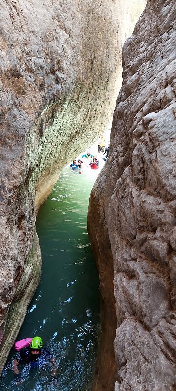 تصاویری زیبا از دره پلنگی ایران ؛ تنگهای هیجانانگیز برای شنا، پرش در آب