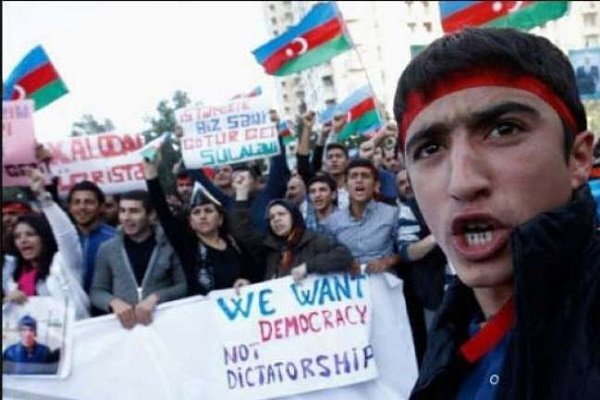 روزها بر شیعیان جمهوری آذربایجان چگونه می‌گذرد؟ | وضعیتی بدتر از جنگ جهانی دوم