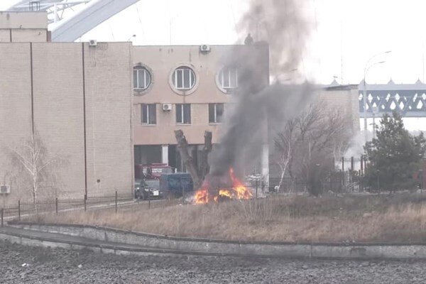 لحظه اصابت موشک به خانه‌ای در اوکراین