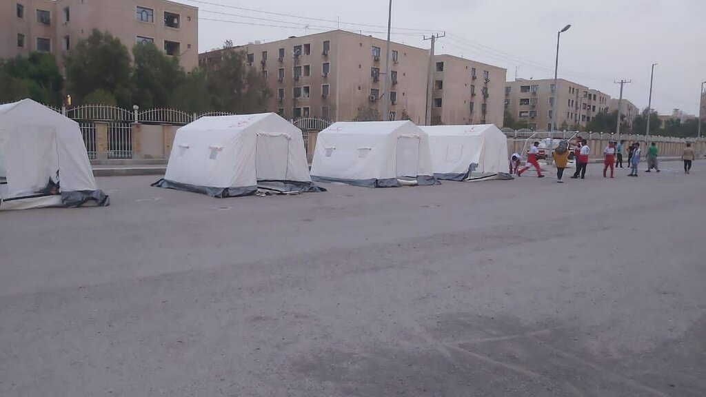 کمپ اسکان موقت در بندرعباس دایر شد