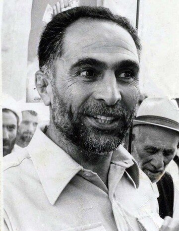 فیلم | گلباران مزار عباس آقا، معلم اخلاق | باوفاترین شاگردان ایران را ببینید