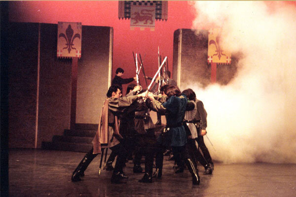 وقتی سعید پورصمیمی «ریچارد سوم» شد | اعتراض به حضور معتمدآریا! | به ما میگفتند اجرایتان تفاوتی با اجراهای جهانی از متن شکسپیر ندارد