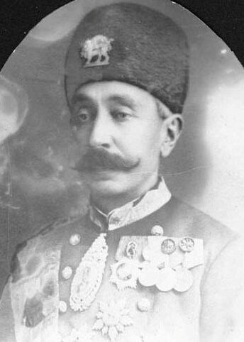 مجازات کمفروشی به سبک مختارالسلطنه | ماستشو کیسه کرد!