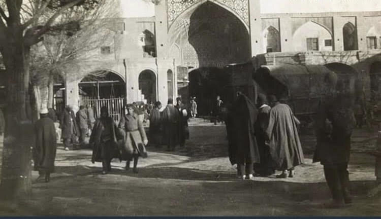 مجازات کمفروشی به سبک مختارالسلطنه | ماستشو کیسه کرد!