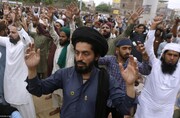 تصاویر خشم معترضان پاکستانی‌ به نام وای‌فای در تبلیغات سامسونگ