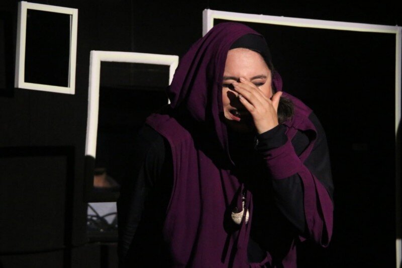 قرار نیست به هر شکلی از تماشاگر خنده بگیریم | میخواستم بگویم با همه شرایط زندگی ارزش جنگیدن را دارد