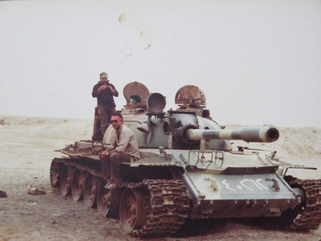 تصاویر | عباس کیارستمی در خط مقدم جبهه