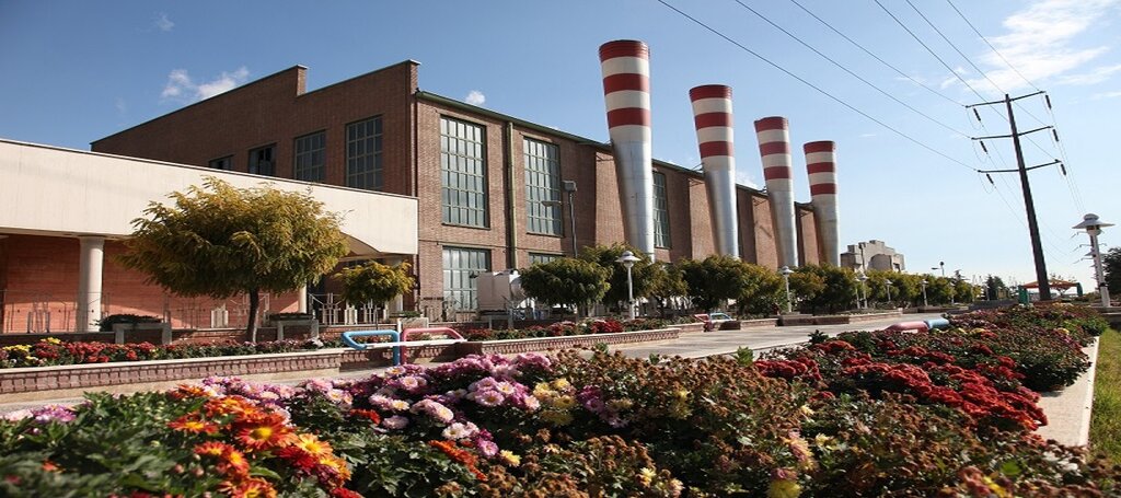 تصاویر | فعالیت نیروگاه فرانسویها در دل پایتخت