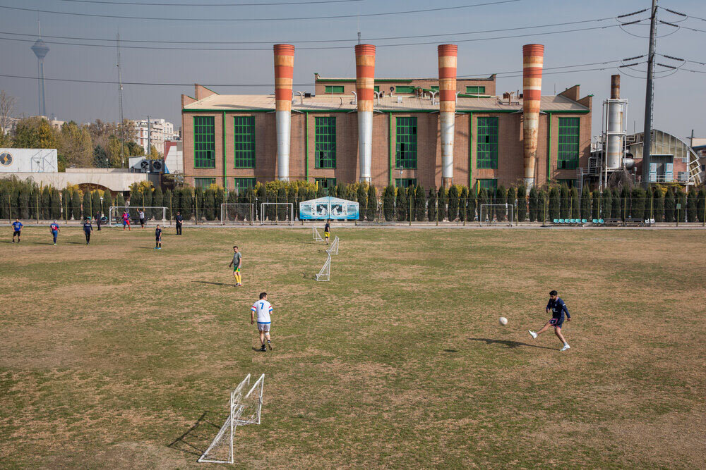 تصاویر | فعالیت نیروگاه فرانسویها در دل پایتخت