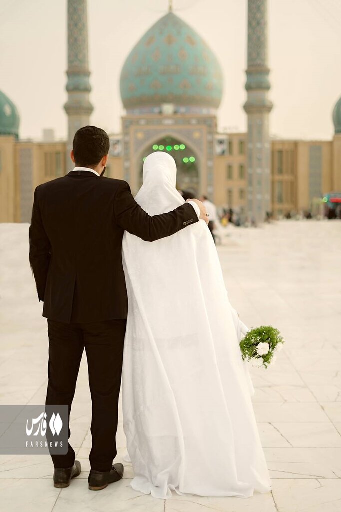 تصاویر زوج استرالیایی که عروسیشان را در مسجد جمکران گرفتند