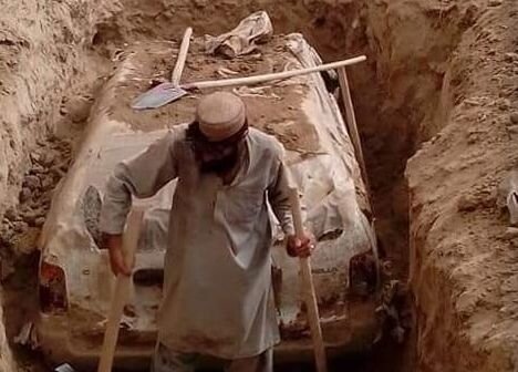 خودروی ملاعمر - طالبان