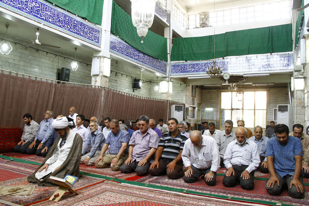 خواجۀ جیران، چطور ناصرالدین شاه را دور زد؟