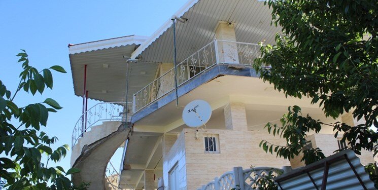 تصاویر | تخریب یک ویلای مجلل لاکچری غیرمجاز | تصاویر این ویلا قبل از تخریب را ببینید