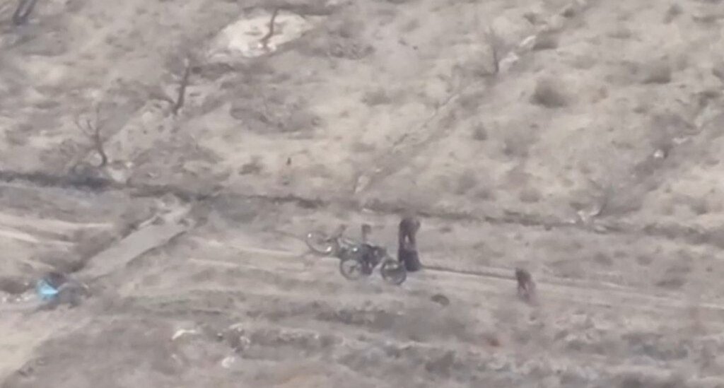 شناسایی دیپلماتهای جاسوس در منطقه ممنوعه ایران | معاون سفیر انگلیس چطور بازداشت شد؟