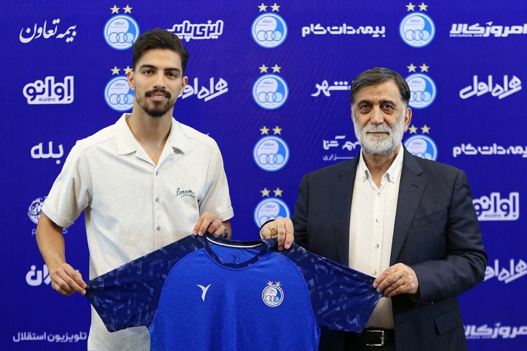 عکس| قرارداد ۲ استقلالی دیگر هم تمدید شد | حضور بلند مدت ۲ هافبک آبی پوش