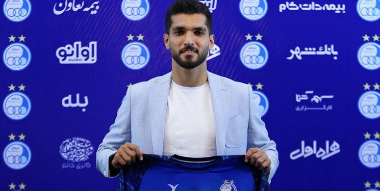 عکس | هافبک میانی استقلال هم تمدید کرد